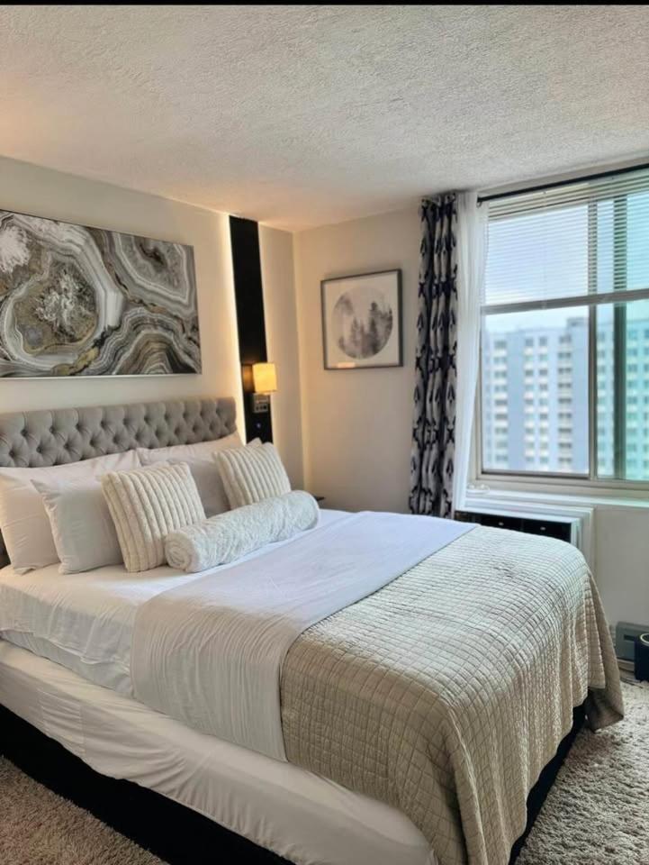 New Modern 2br W Fireplace & Fitness Lounge, Live Comfortably In East Harlem Pangsapuri New York